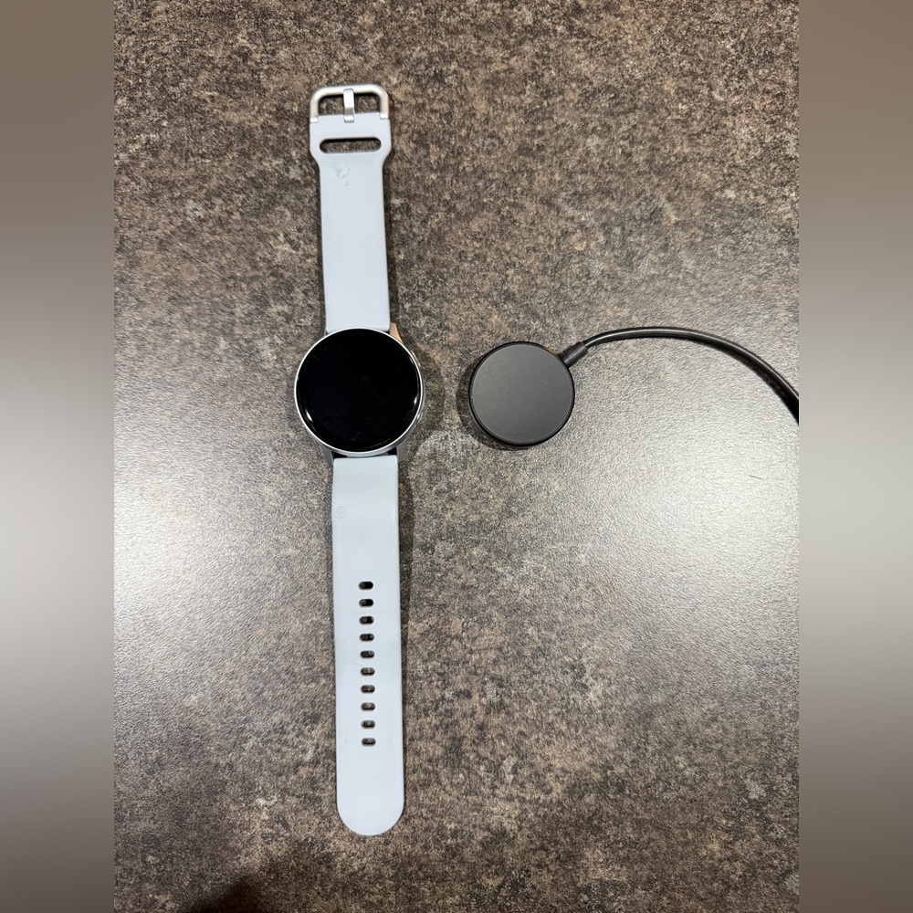 Samsung Galaxy Active 2 40MM Smartwatch